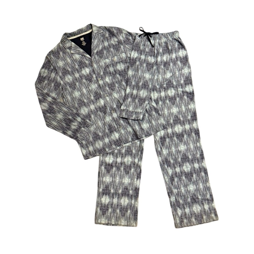 Frye Men’s Premium Sleepwear Size Medium Lightweight Abstract Flannel Print NWT‎
